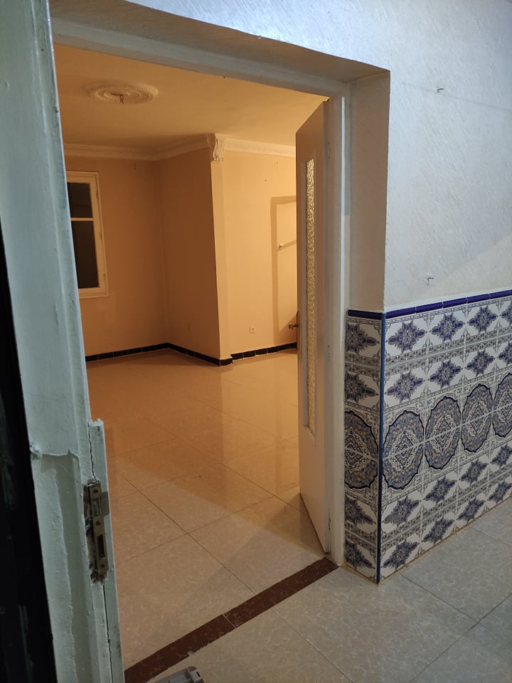 Vente Appartement F4 aménagé en F3 Alger Baba Hassen